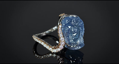 Important Carved Sapphire and Pink Diamond Ring