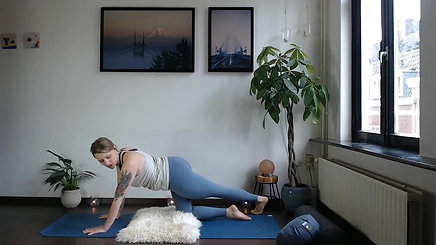 Pregnancy Yoga - Week Four