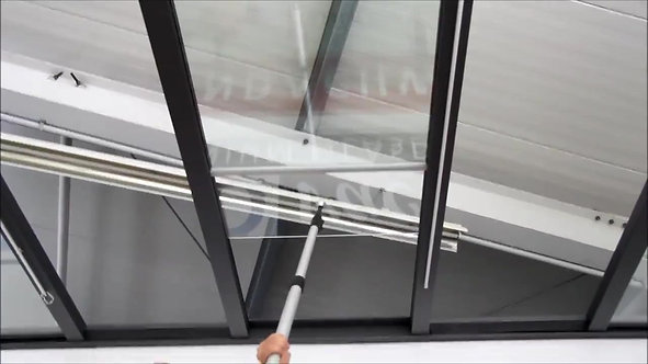 NEUHEIT-VACANZA-FLEX-Das-manuelle-Dachschiebefenster