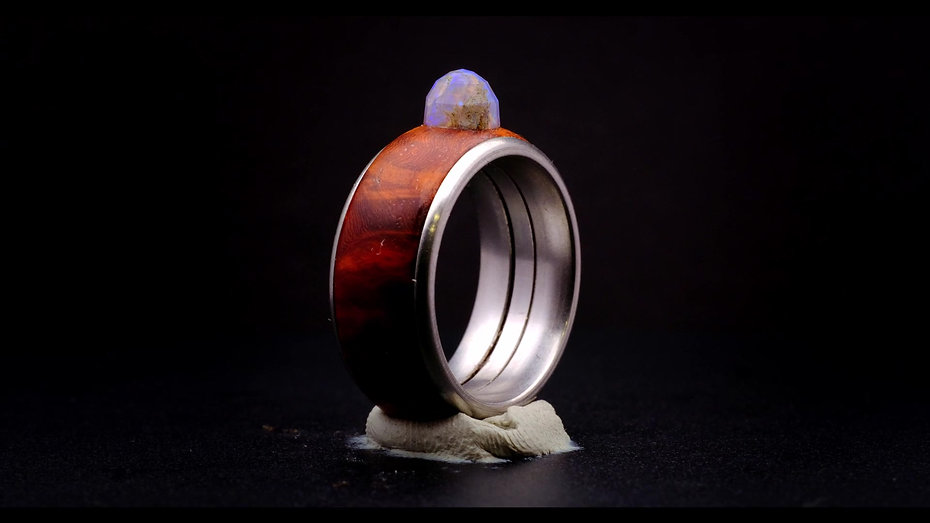 Opal Bayur Ring