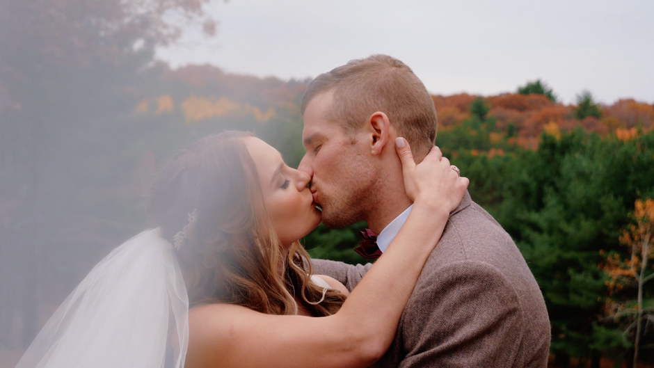Kayla + Joe | Autumn Wisconsin Wedding