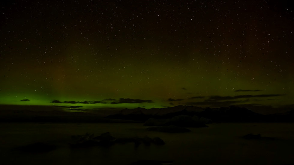 Aurora boreale a Jökulsárlón, Islanda