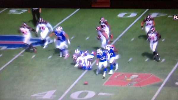 Preston Brown can't pick up fumble