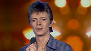 David Bowie | “Heroes” Live Vocal | Interview | Le Rendez-Vous Du Dimanche | French TV | 16 October 1977