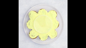 Simple Mills Sunflower Cupcakes 