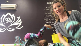 Kids Yoga - A Fun Game For Confidence