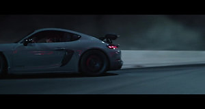 Porsche Cayman Alex Kühn Teaser 2