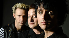 Green Day - Basket Case | Official Music Video