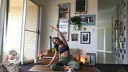 Free beginner yoga class