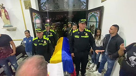 Ceremonia a policías asesinados en Colombia