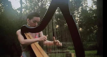 Harp Arrangement: Lilium by Simone 