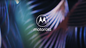 Motorola. Premiera RAZR 5 G i Pokaz mody Roberta Kupisza