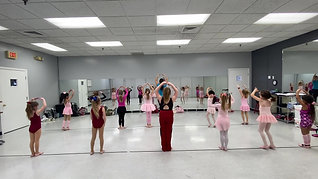 NA Monday 1st Grade Ballet