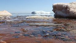 Lake Superior Ice Chimes - April 1, 2020
